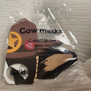 NWT Chick-fil-A CFA Kids Cow Masks- Cowboy